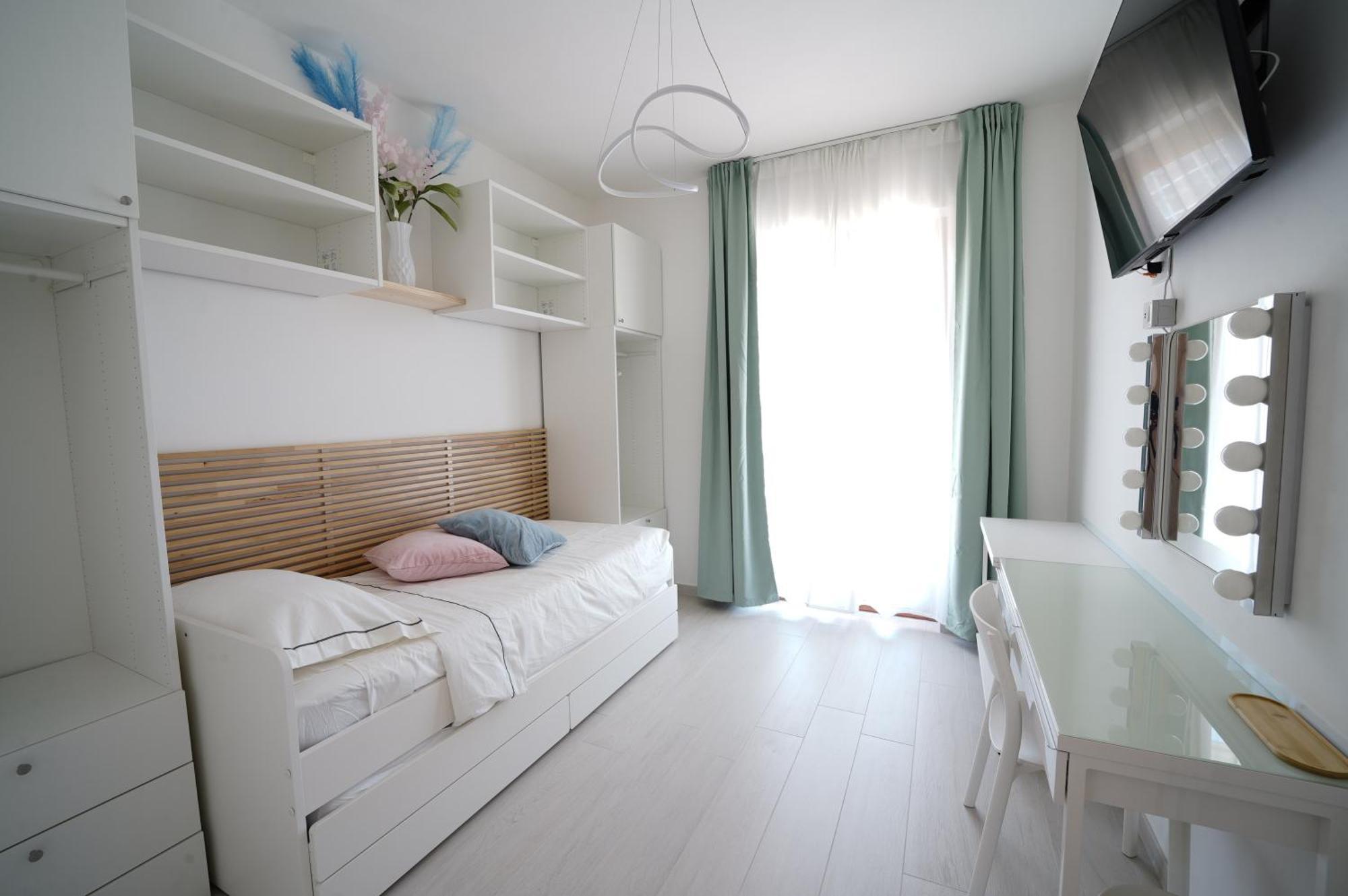 Ritz Apartment