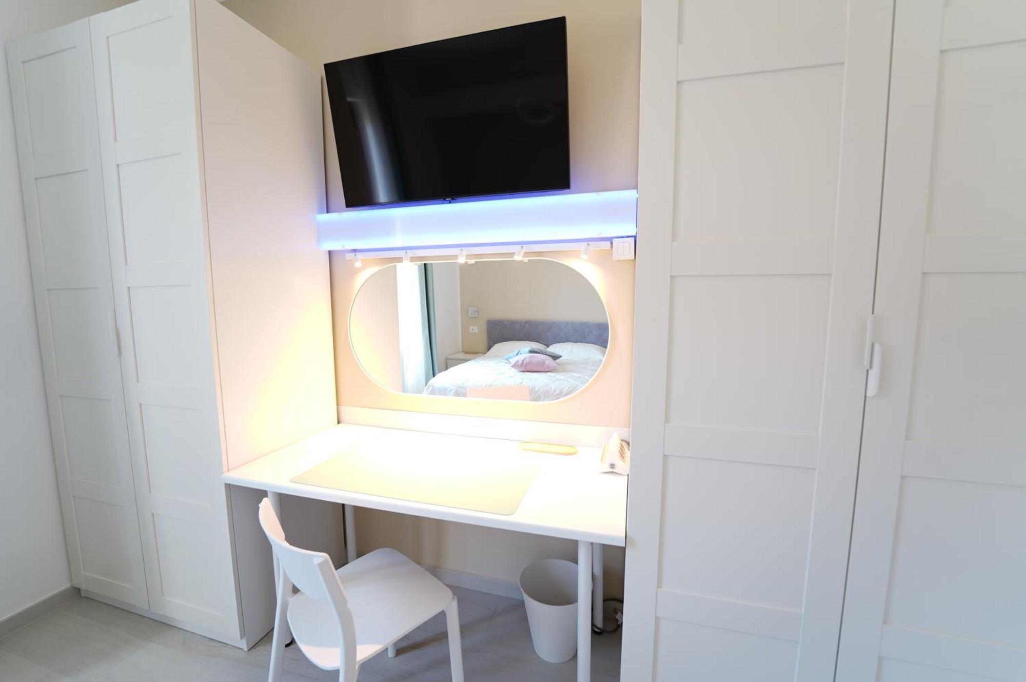 Ritz Apartment