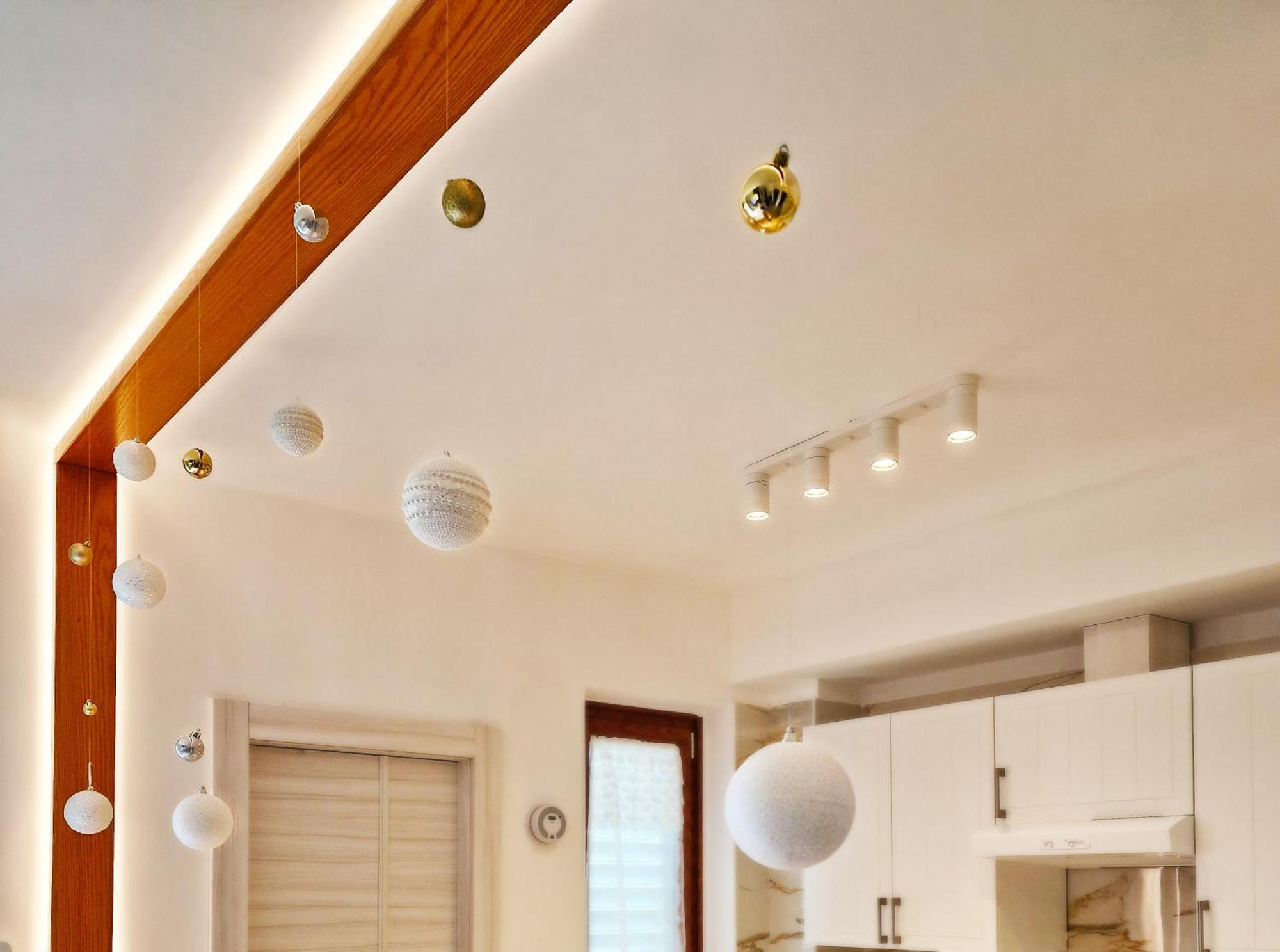 Ritz Apartment *